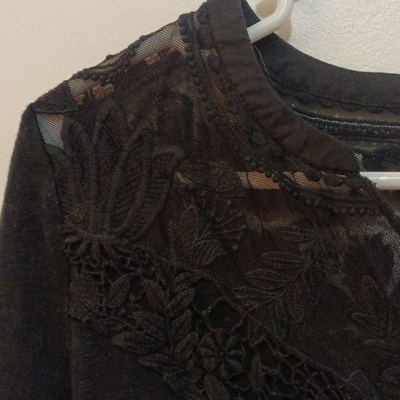 Meadow Rue black lace Long Sleeve blouse. - Picture 4 of 7